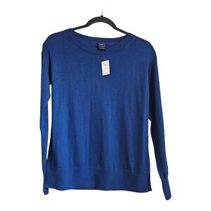 Gap NWT Womens XS Blue Sweater Crew Neck 30% Merino Wool Side Slits L/S